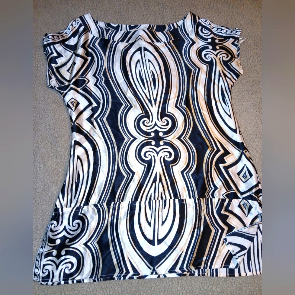 NWOT White House Black Market Swirl Print Pullover Blouse 100% Silk
